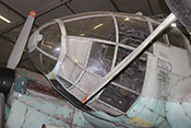 Vollsichtkanzel des Cockpits mit der Gefechtskuppel des sogenannten A-Standes
