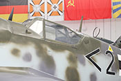 Sichtverbesserter Erla-Windschutzaufbau, ein Erkennungsmerkmal der späten Bf109-Varianten
