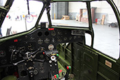 Cockpit eines Bombers Typ Bristol Blenheim der britischen Royal-Air-Force
