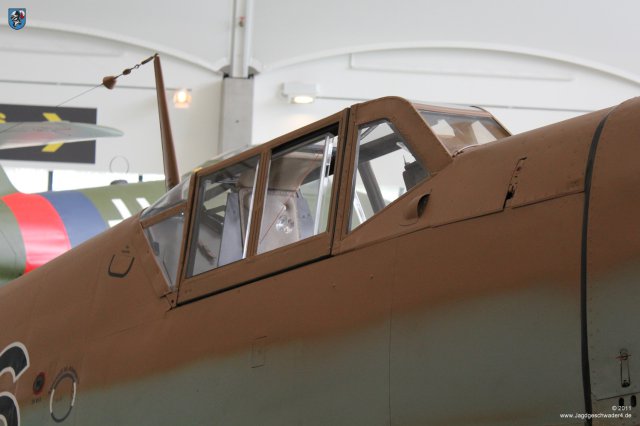 0067_London-Hendon_Messerschmitt_Bf_109_G-2_WNr_10639_Cockpit_Windschutz_Cockpit_Antenne