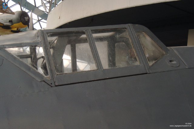 0017_Belgrad_Messerschmitt_Bf_109_Ga-2_WNr_14792_Windschutzaufbau_Gallandpanzer