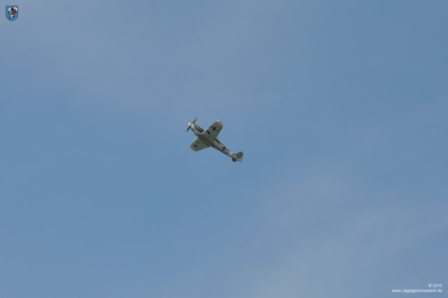0025_ILA_Berlin_Messerschmitt_Bf_109_G-4_Flugvorfuehrung_Steigflug