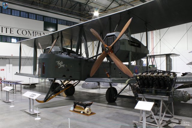 0008_Vickers_FB27_Vimy_WK1_Bomber_RAF-Museum_London-Hendon
