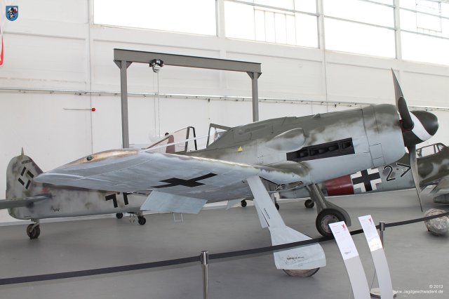 0031_Air_Fighter_Academy_Hangar_10_Heringsdorf_Usedom_Focke-Wulf_Fw190_D9