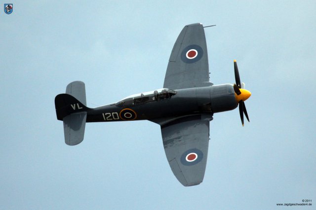 0096_Flying_Legends_2011_Hawker_Sea_Fury_Royal_Navy_VX281_120