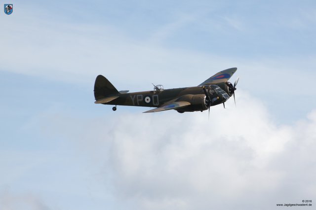 0108_Flying_Legends_2016_Bristol_Blenheim_MkI_G-BPIV_1934_RAF_Bomber