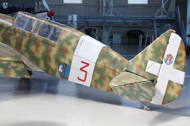 0014_Italienisches_Luftwaffenmuseum_Vigna_di_Valle_Nardi_FN_305_MM52757_Schulflugzeug_1933_Leitwerk