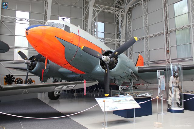 0028_Italienisches_Luftwaffenmuseum_Vigna_di_Valle_Douglas_C-47_A_Skytrain_Dakota