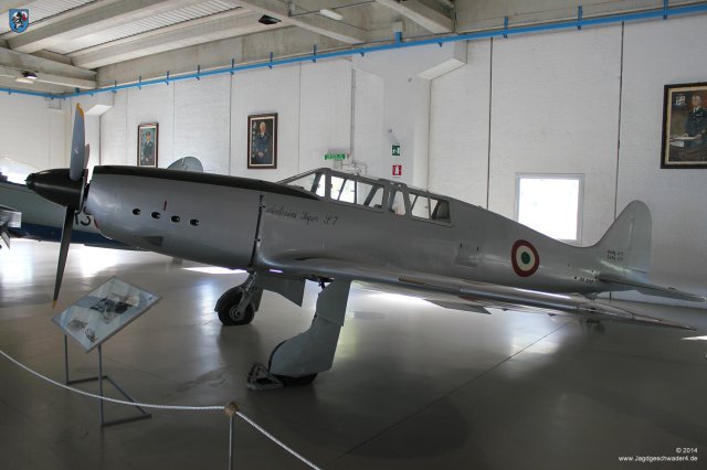 0104_Italienisches_Luftwaffenmuseum_Vigna_di_Valle_Ambrosini_SAI_Super_S_7_Supersette_1951_MM558_Trainer
