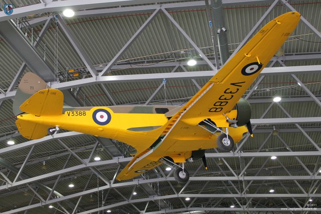 0017_IWM-Museum_Duxford_Airspeed_Oxford_Mk_I
