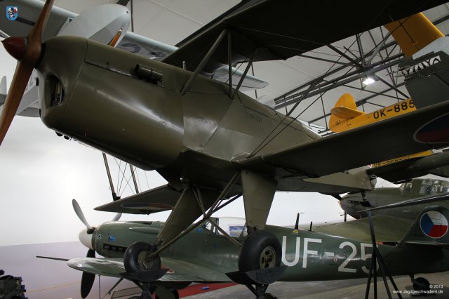 0077_Tschechisches_Luftfahrtmuseum_Prag_Kbely_Aero_C-104_SN_227_Buecker_Bue_131D_Jungmann_Schulflugzeug