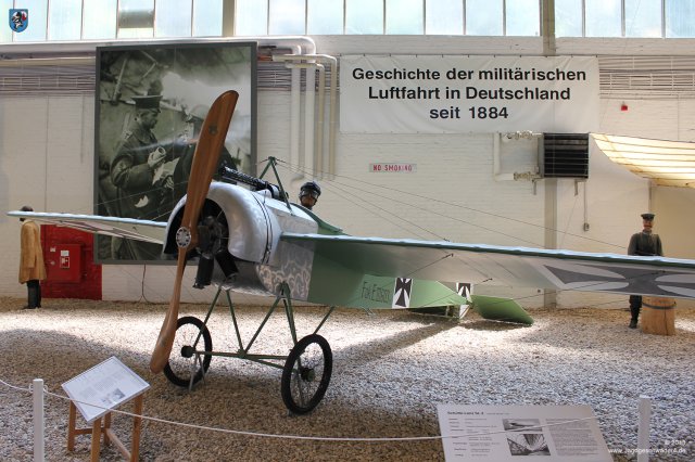 0009_Militaerhistorisches_Museum_Berlin-Gatow_Jagdflugzeug_Fokker_E-III_603-15_1915