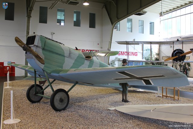 0019_Militaerhistorisches_Museum_Berlin-Gatow_Ganzmetall-Jagdflugzeug_Junkers_D-I_1918