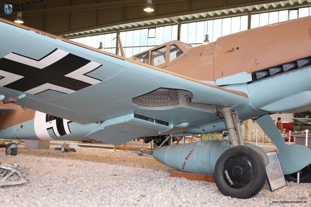 0038_Militaerhistorisches_Museum_Berlin-Gatow_Jagdflugzeug_Messerschmitt_Bf_109_G2_Tragflaeche