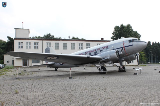 0040_Militaerhistorisches_Museum_Berlin-Gatow_Transportflugzeug_Douglas_C-47B_Dakota_1941
