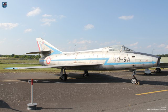 0082_Militaerhistorisches_Museum_Berlin-Gatow_Jagdflugzeug_Dassault_Super_Mystere_B2_1955