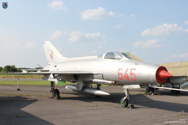 0086_Militaerhistorisches_Museum_Berlin-Gatow_Abfangjagdflugzeug_Mikojan-Gurewitsch_MiG-21_F13_Fishbed_C_NVA_645_1958