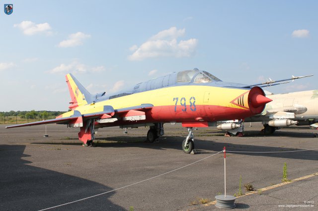 0104_Militaerhistorisches_Museum_Berlin-Gatow_Jagdbomber_Suchoj_Su-22M-4_798_WNr_31406_Fitter_K_1977