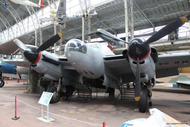 0025_Militaermuseum_Bruessel_De_Havilland_Mosquito_Mk_30_Nachtjaeger