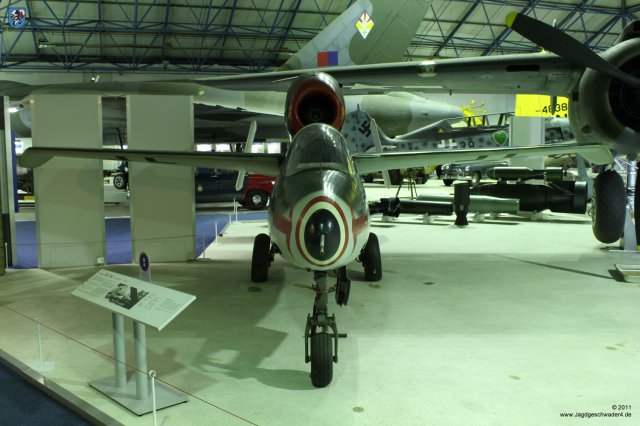 0041_RAF-Museum_Heandon_Heinkel_He162_A-2_Volksjaeger_WNr_120227