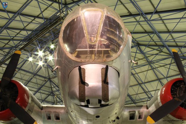 0074_RAF-Museum_Heandon_Bomber_Boeing_B-17G_Bug_Waffenturm_Flying_Fortress