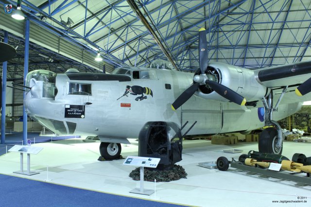 0078_RAF-Museum_Heandon_Bomber_Consolidated_B-24_Liberator_BVI_44-50206