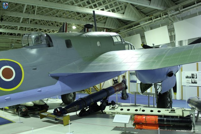 0087_RAF-Museum_Heandon_Torpedobomber_Bristol_Beaufort_Mk_VIII_DD931